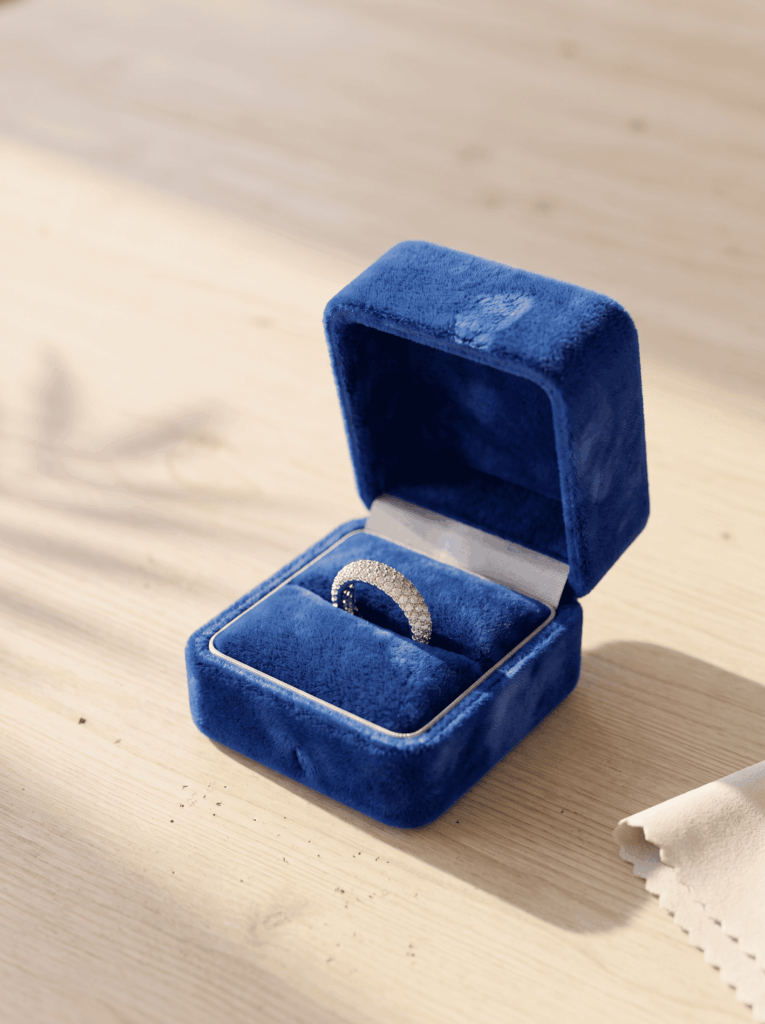 anello in oro
